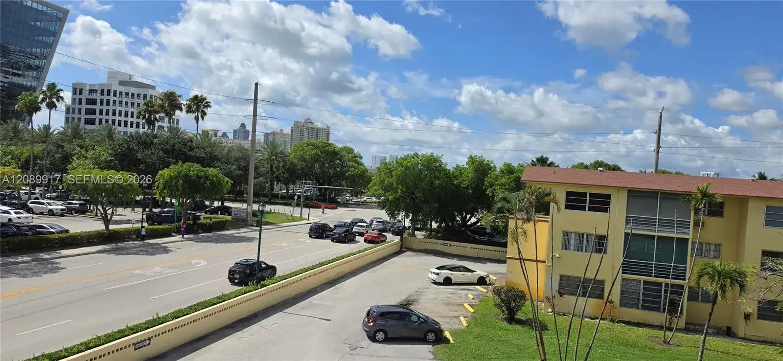 20201 NE 29th Ct # D110, Aventura FL 33180 photo 2
