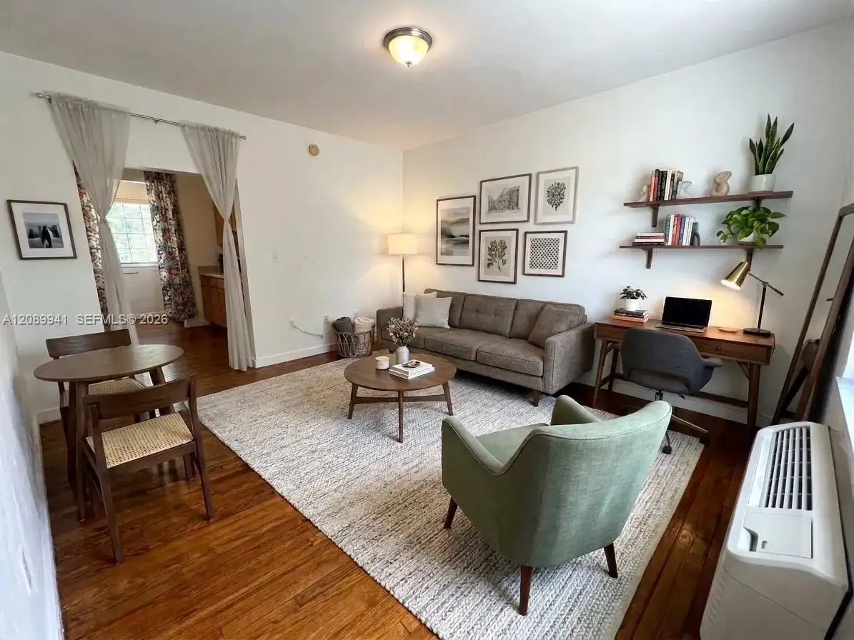 741 15th St # 12, Miami Beach FL 33139 photo 5