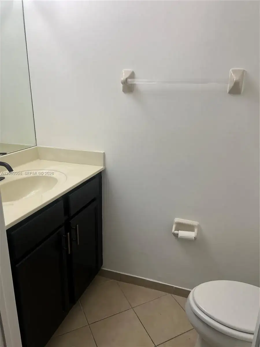 3208 SE 5th Ct, Homestead FL 33033 photo 5