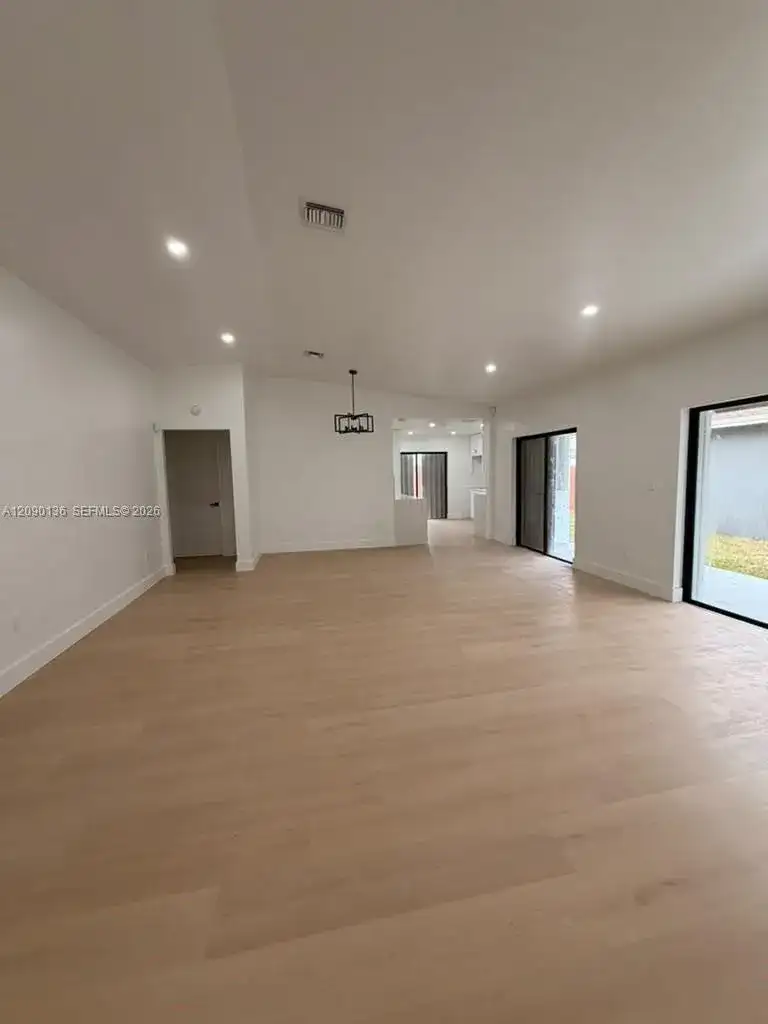 20924 Grouper Dr, Cutler Bay FL 33189 photo 3