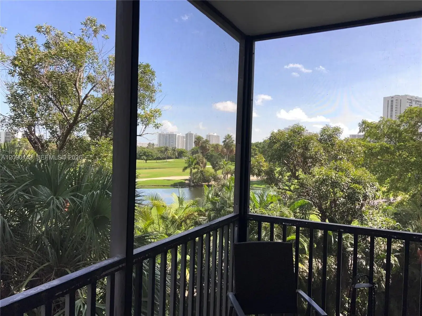20379 W Country Club Dr # 332, Aventura FL 33180 photo 2