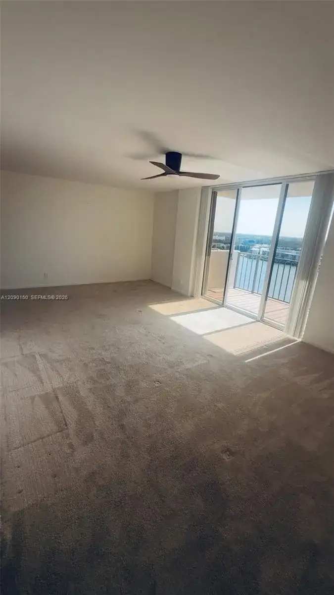 18181 NE 31st Ct # 2110, Aventura FL 33160 photo 2