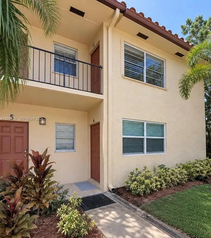 2600 S Kanner Hwy # x6, Stuart FL 34994 photo 2