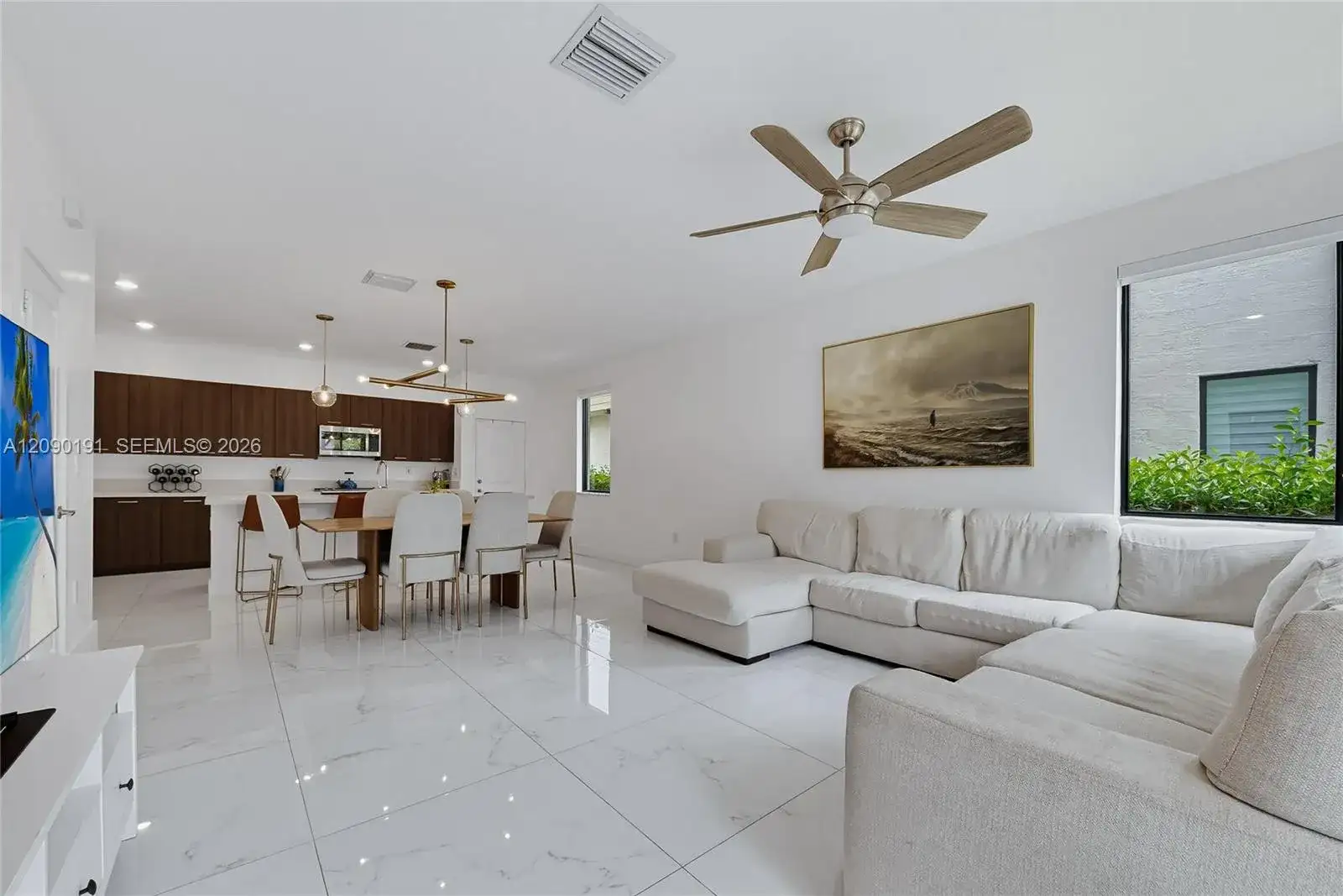 4605 NW 83rd Path, Doral FL 33166 photo 5