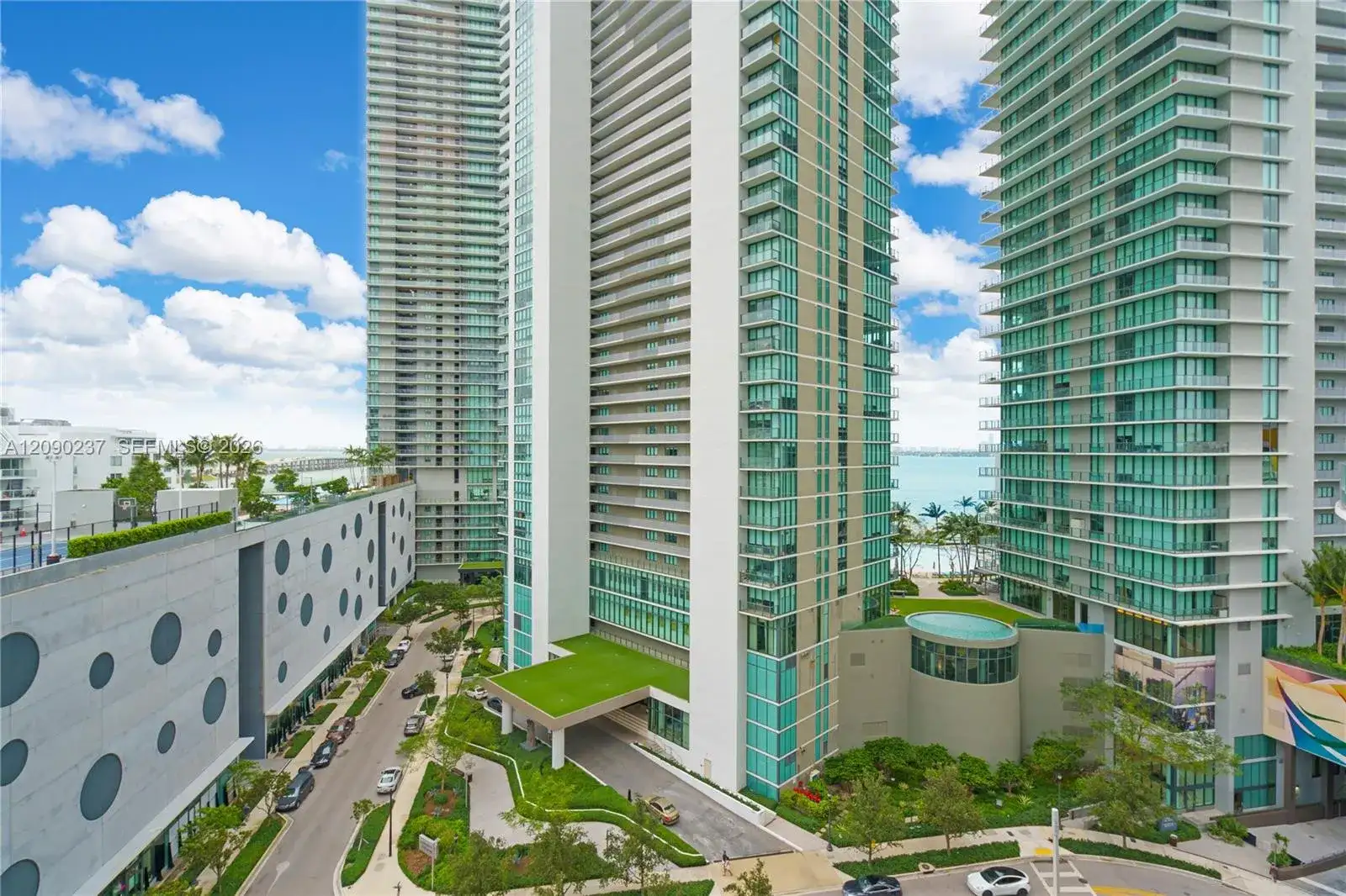501 NE 31st St # 901, Miami FL 33137 photo 2