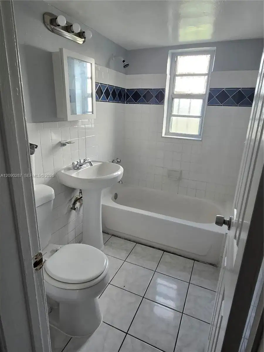 1520 NW 61st St # 8, Miami FL 33142 photo 5