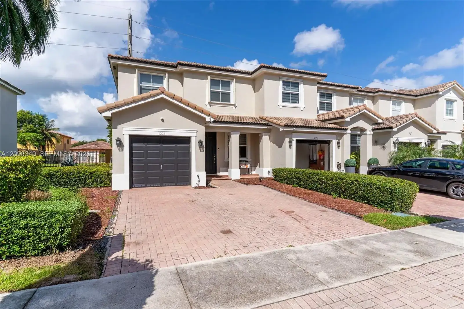 1002 NE 41st Pl, Homestead FL 33033 photo 2