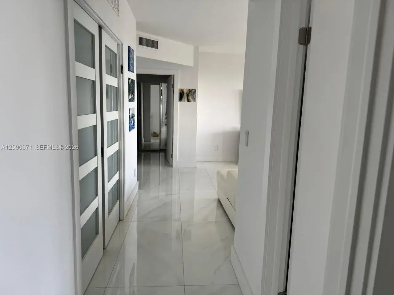 2000 Island Blvd # 2808, Aventura FL 33160 photo 2