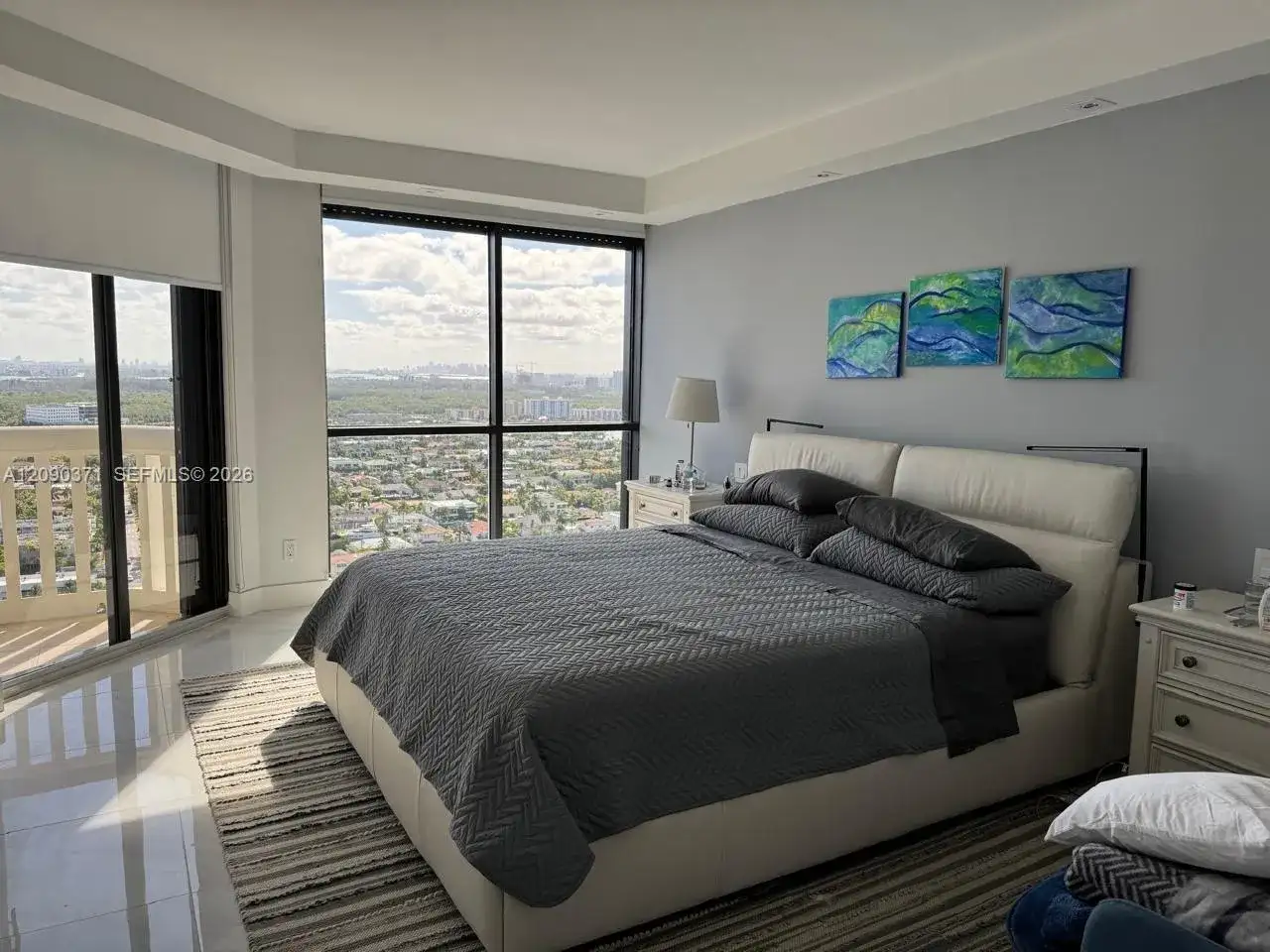 2000 Island Blvd # 2808, Aventura FL 33160 photo 4