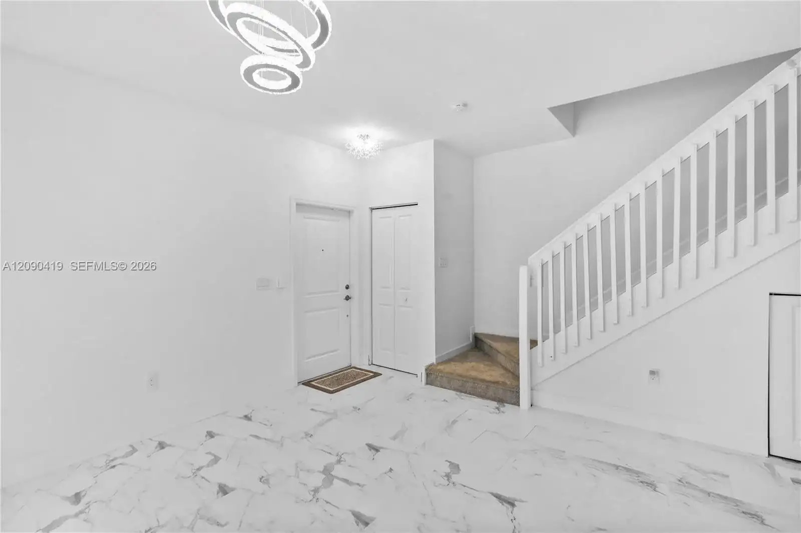 957 NE 211th St, Miami FL 33179 photo 5