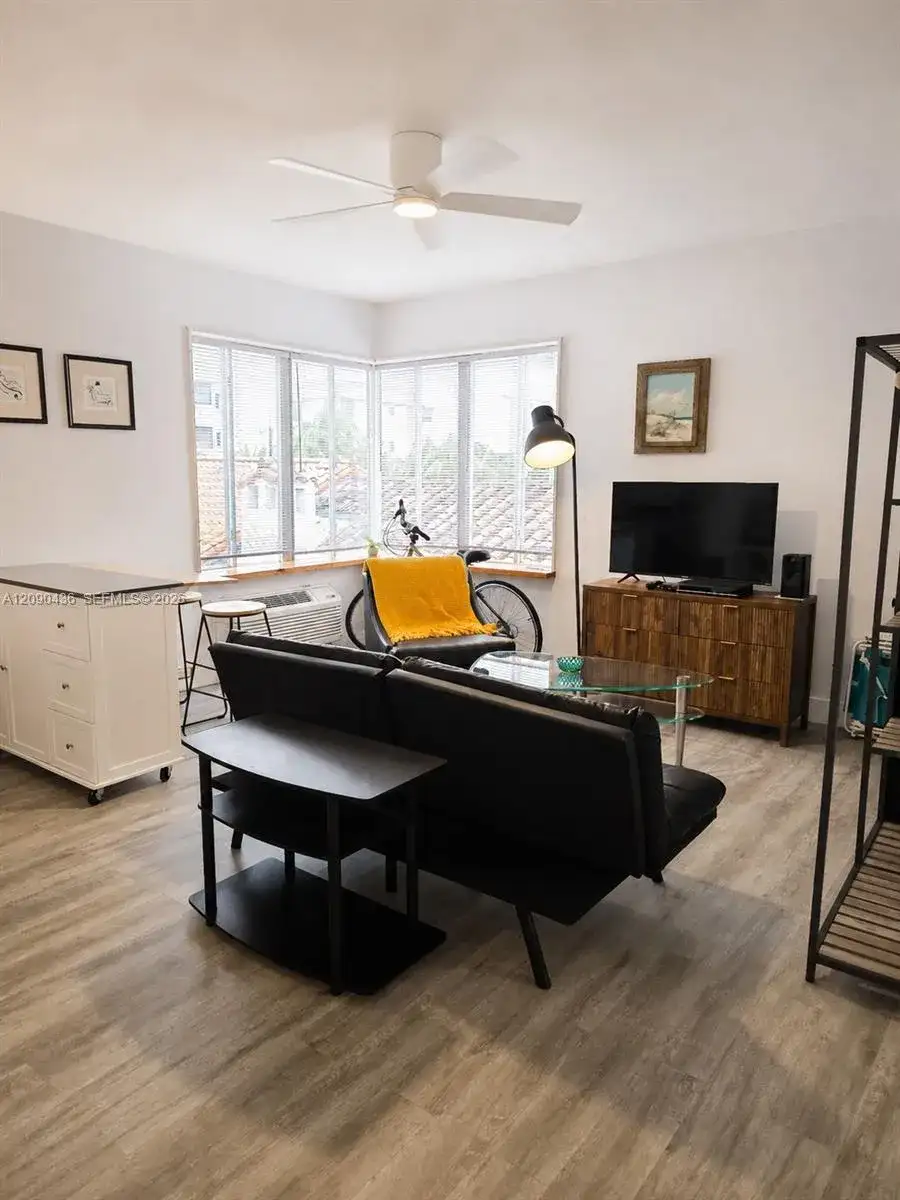 3710 Collins Ave # 309, Miami Beach FL 33140 photo 4