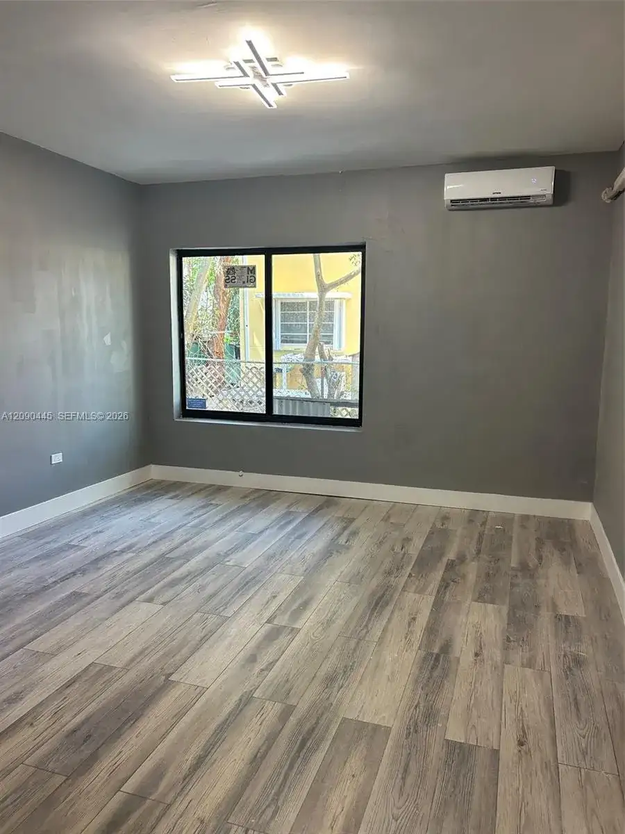 7734 Byron Ave # 6, Miami Beach FL 33141 photo 3