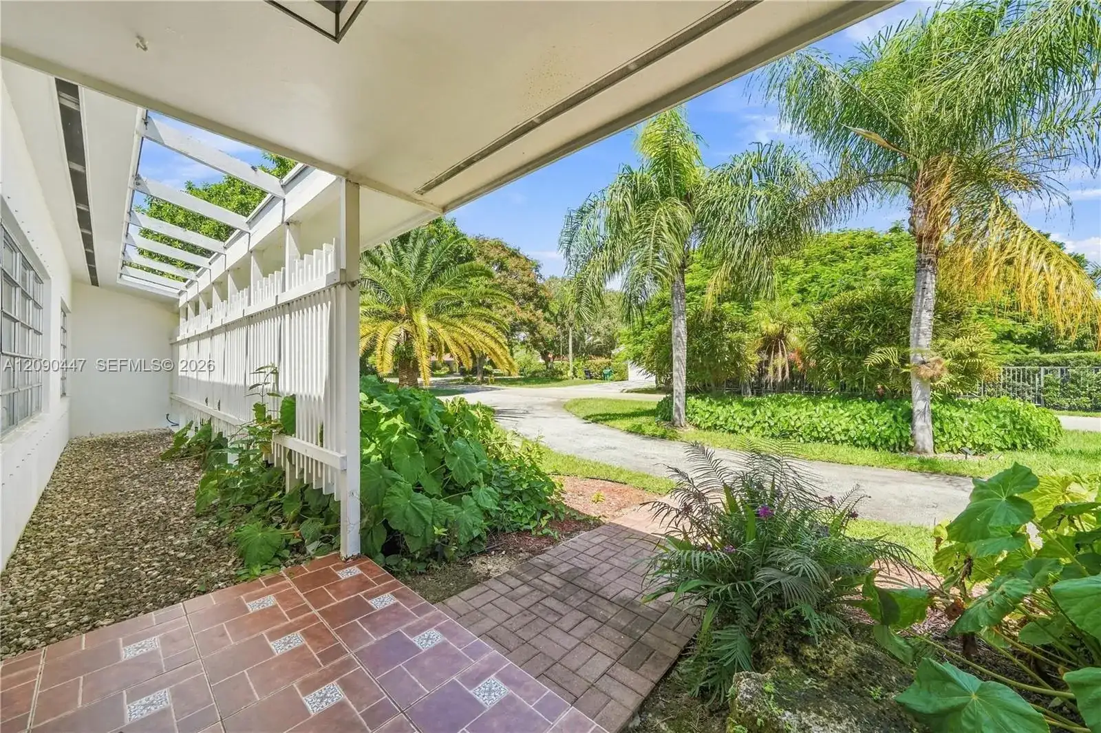 7420 SW 130th St, Pinecrest FL 33156 photo 3
