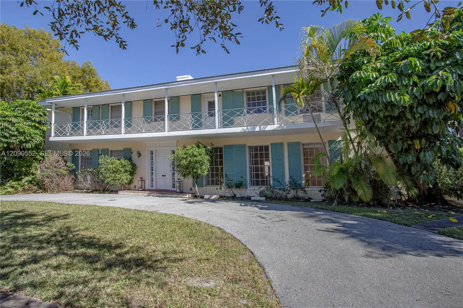 2805 Segovia St, Coral Gables FL 33134 photo 2