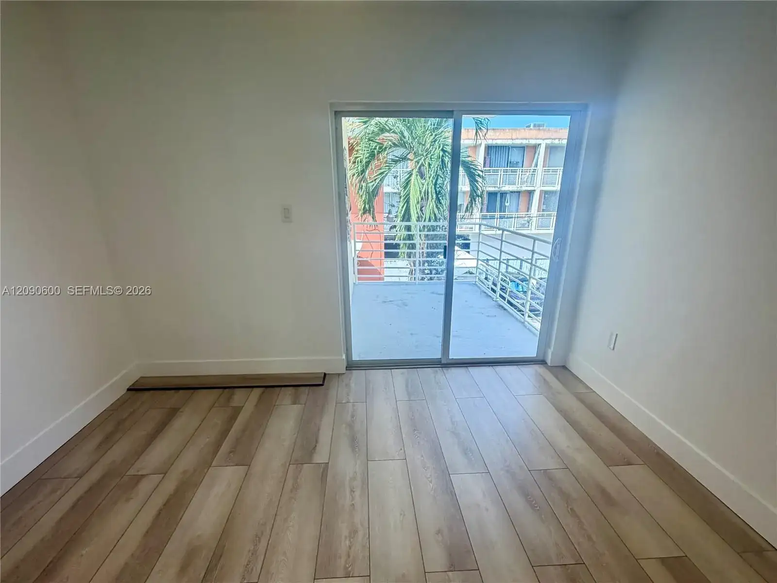 459 SW 4th St # 3, Miami FL 33130 photo 2