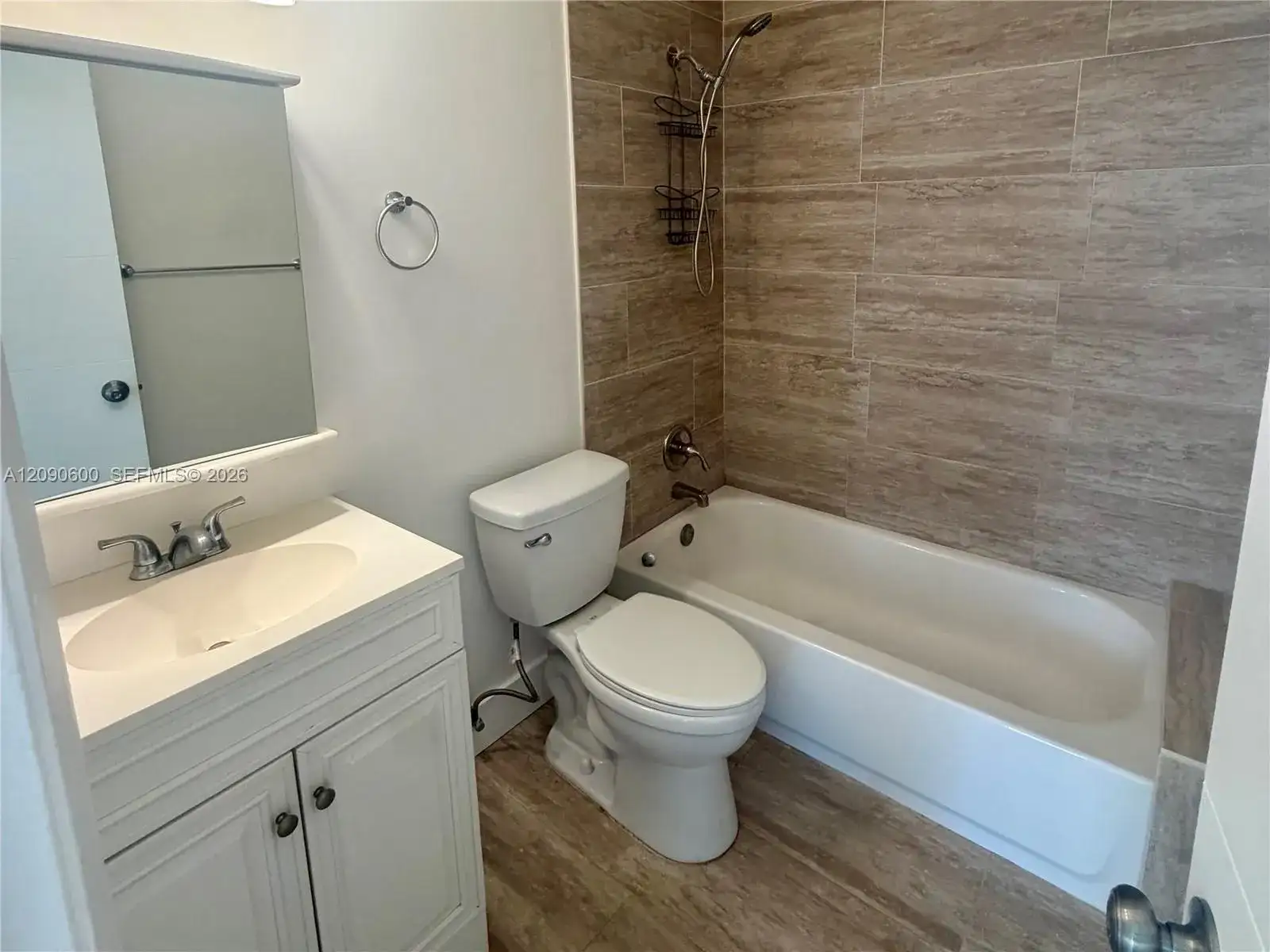 459 SW 4th St # 3, Miami FL 33130 photo 5