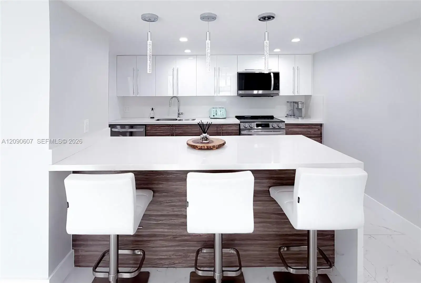 1800 Collins Ave # 3B, Miami Beach FL 33139 photo 5