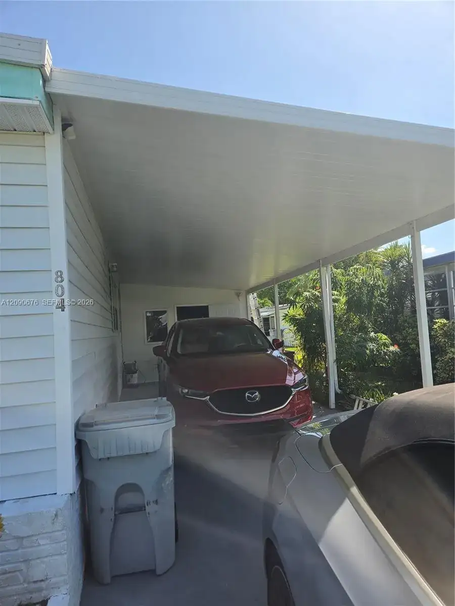 804 Par Drive, Pompano Beach FL 33069 photo 2