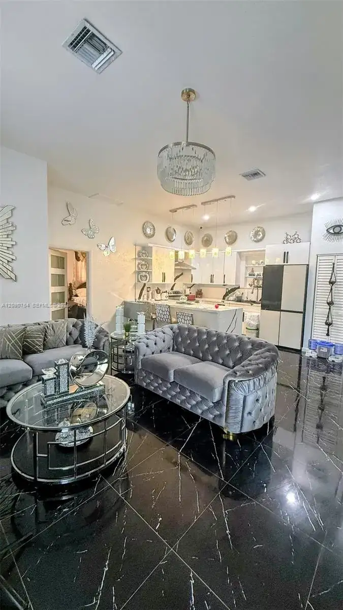 1560 NW 124th St, North Miami FL 33167 photo 3