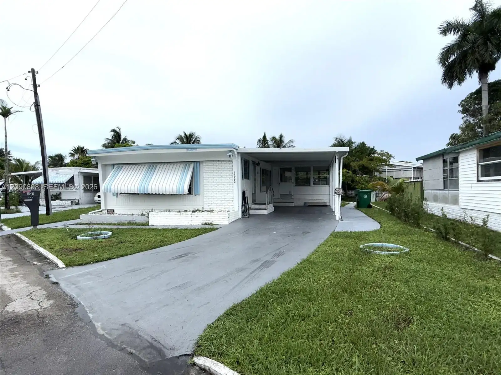 1666 SW 85th Ave, Davie FL 33324 photo 3