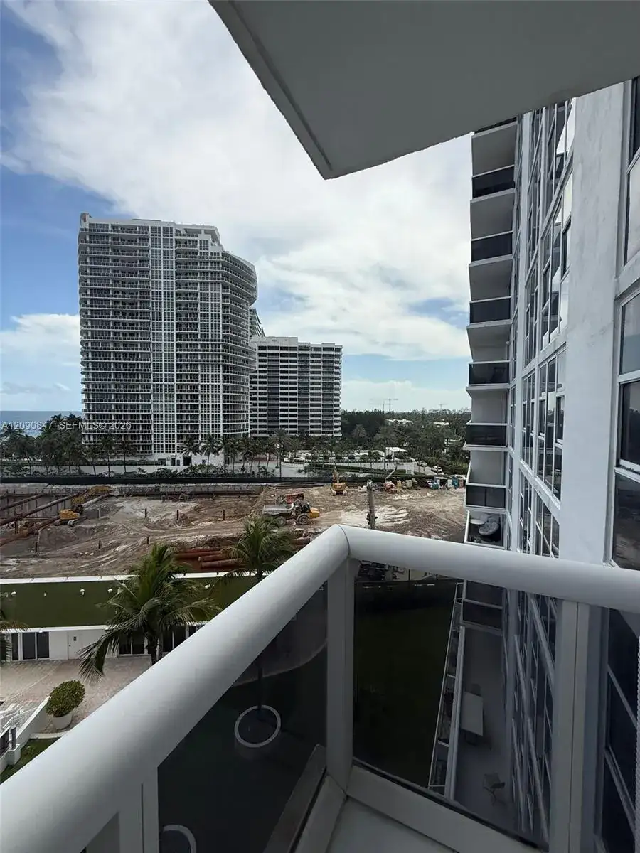 10275 Collins Ave # 619, Bal Harbour FL 33154 photo 5