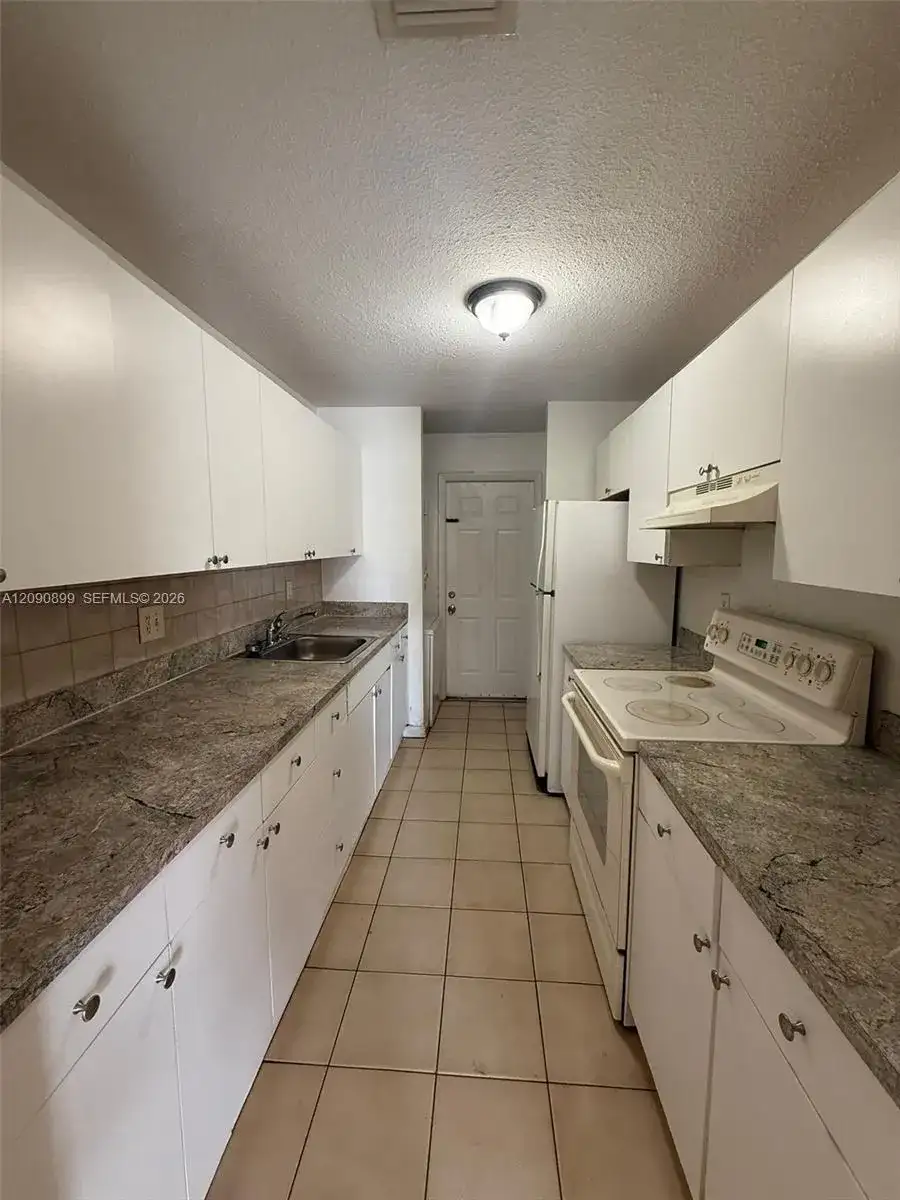 14127 SW 280th Ter, Homestead FL 33033 photo 3