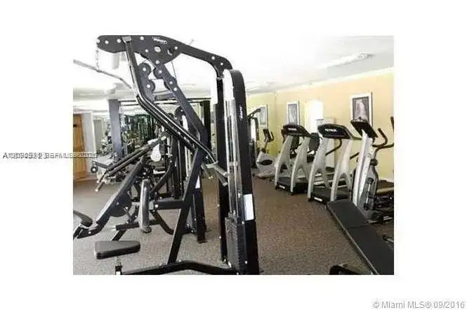 1805 Sans Souci Blvd # 413, North Miami FL 33181 photo 2