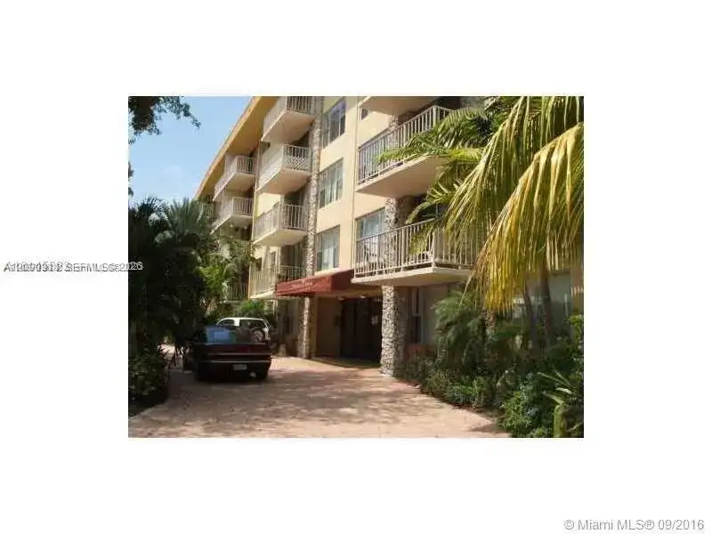 1805 Sans Souci Blvd # 413, North Miami FL 33181 photo 3