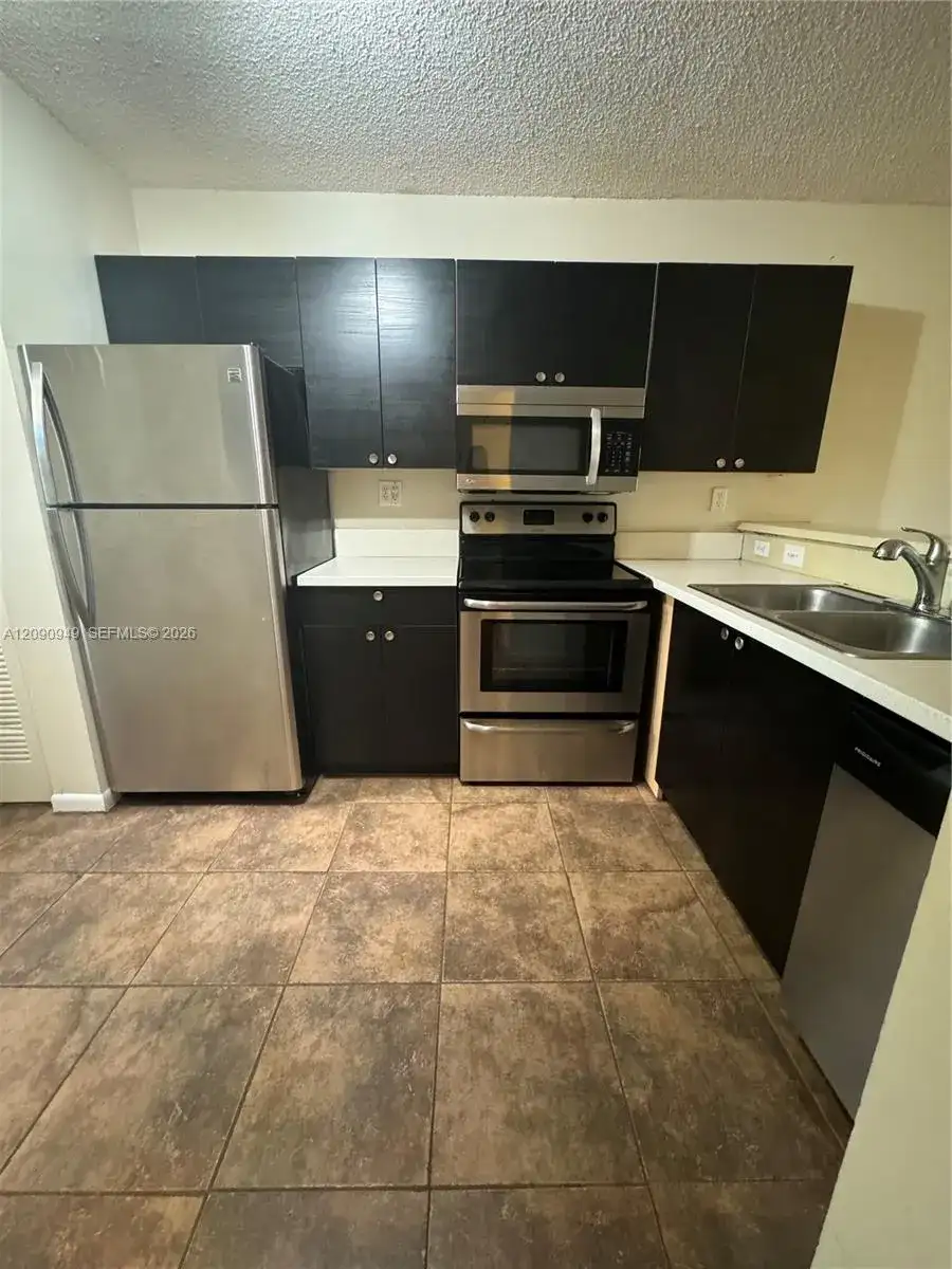 9969 Nob Hill Ct # 9969, Sunrise FL 33351 photo 3