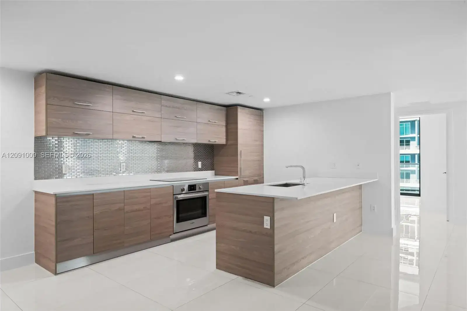 1300 S Miami # 1810, Miami FL 33130 photo 3