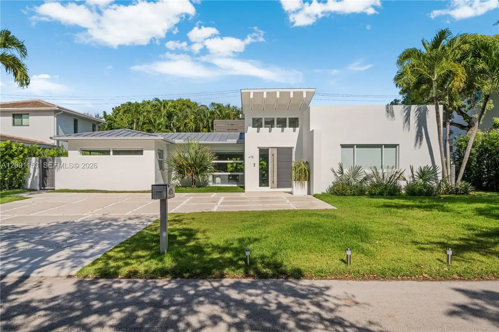 475 Woodcrest Rd, Key Biscayne FL 33149 photo 2