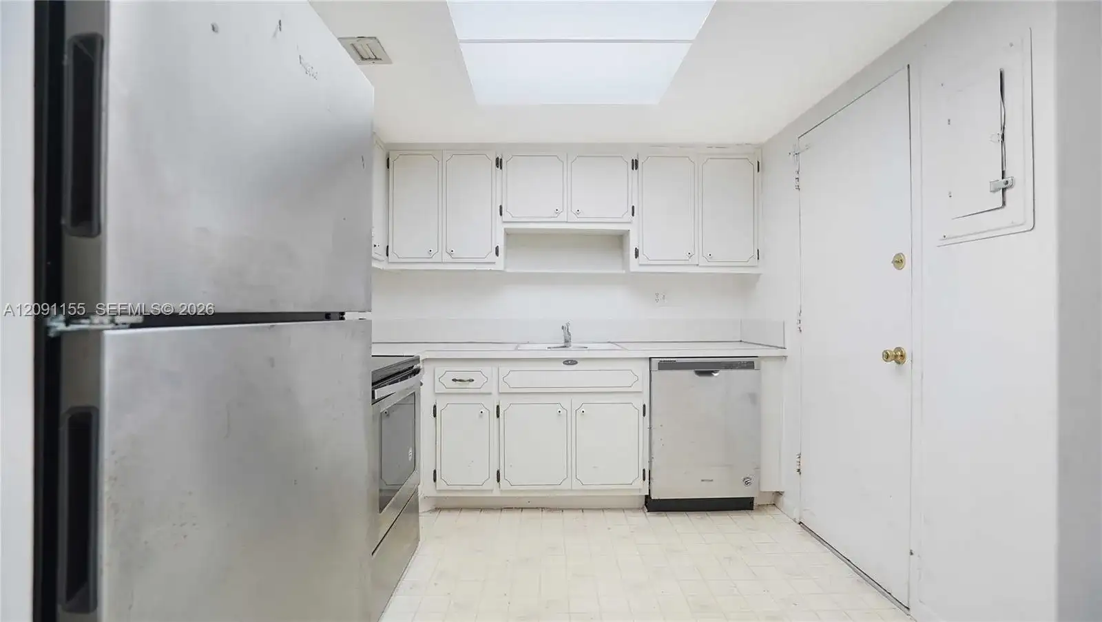 1700 NE 105th St # 406, Miami Shores FL 33138 photo 4