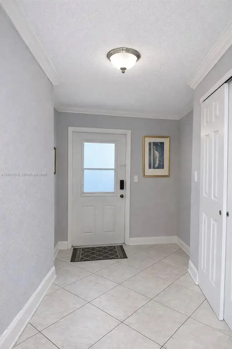 600 NE 14th Ave # 224, Hallandale Beach FL 33009 photo 4
