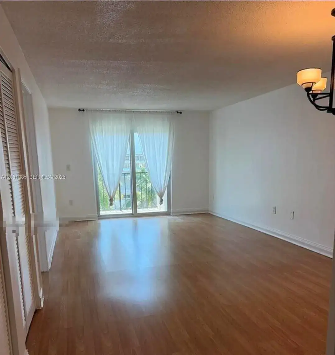 1150 Collins Ave # 404, Miami Beach FL 33139 photo 4