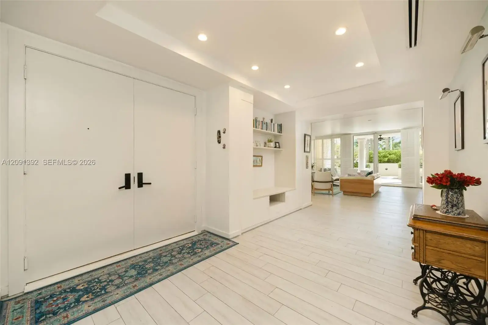 445 Grand Bay Dr # 104, Key Biscayne FL 33149 photo 2