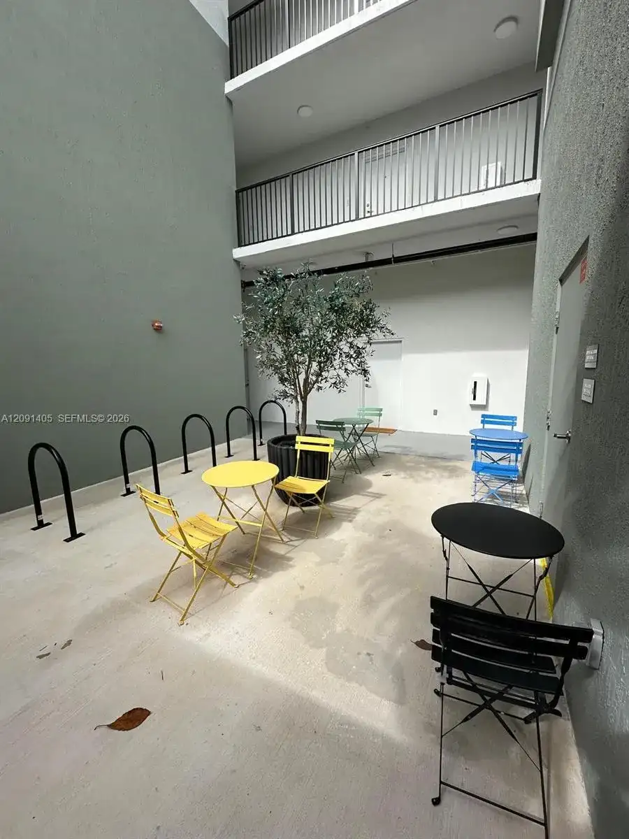 3422 NW 5th Ave # 405, Miami FL 33127 photo 2
