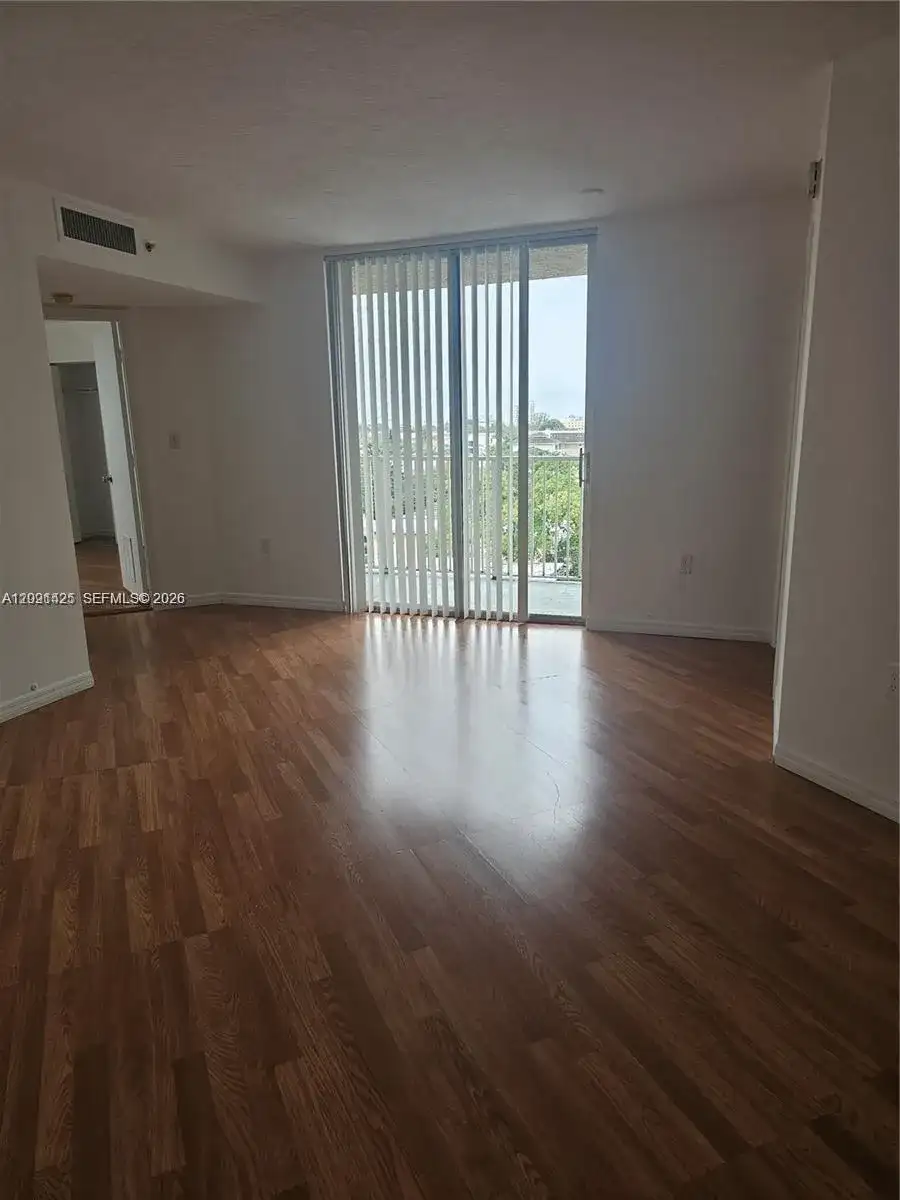 102 SW 6th Ave # 604, Miami FL 33130 photo 4