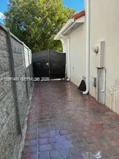 4474 SW 164th Ave # 1, Miami FL 33185 photo 2