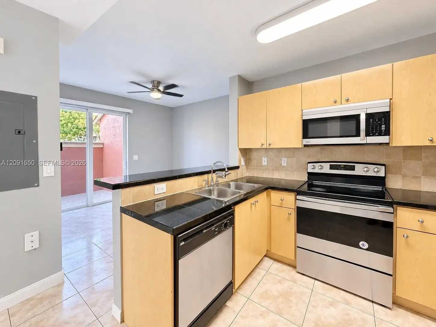 6102 NW 114th Ct # 106, Doral FL 33178 photo 3