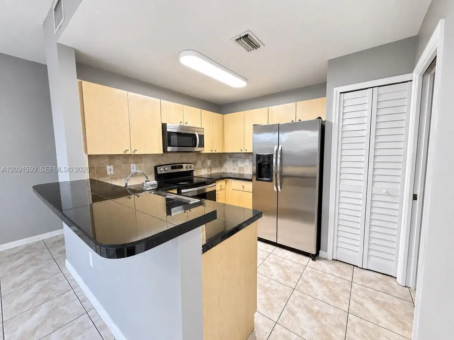 6102 NW 114th Ct # 106, Doral FL 33178 photo 4