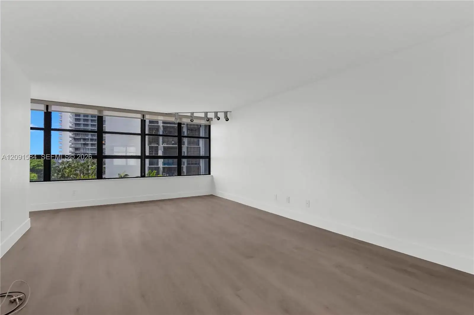 1440 Brickell Bay Dr # 604, Miami FL 33131 photo 4