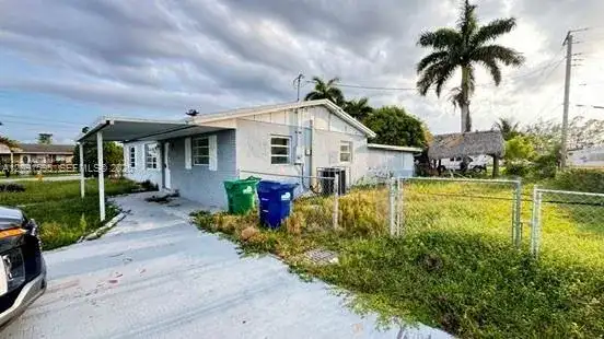20500 NW 28th Ave, Miami Gardens FL 33056 photo 3