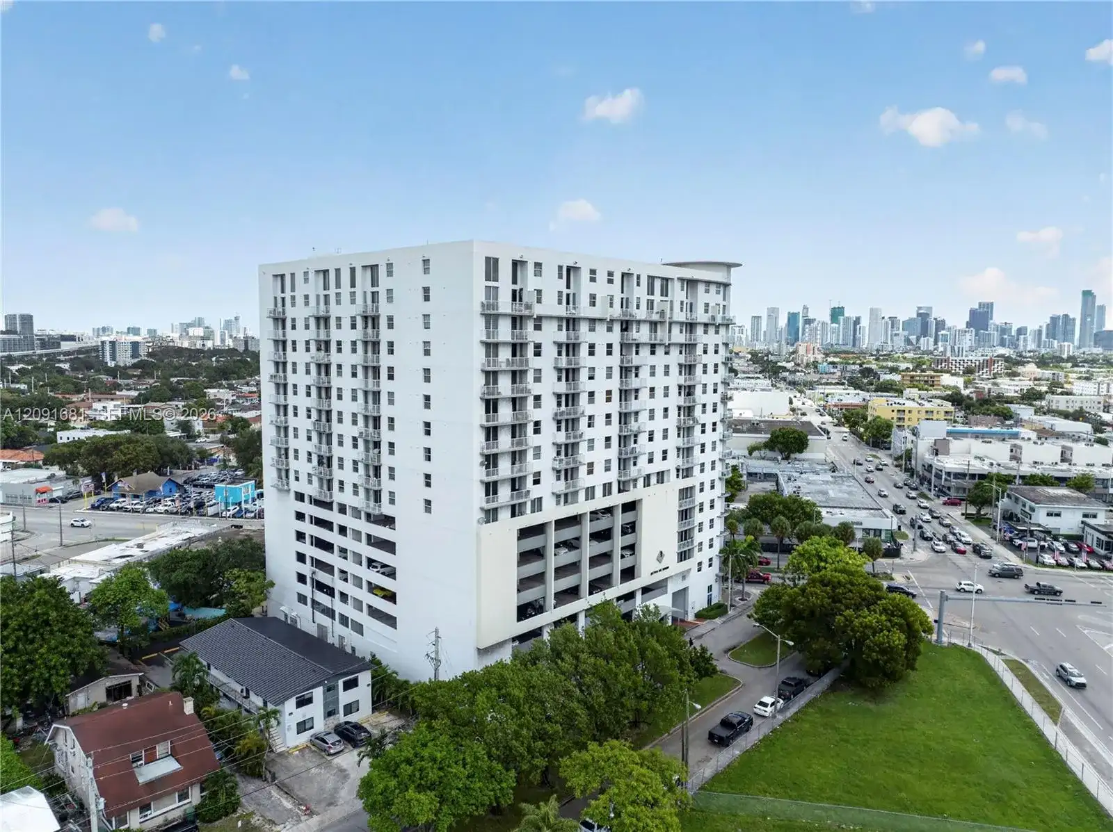 1 Glen Royal Pkwy # 903, Miami FL 33125 photo 2
