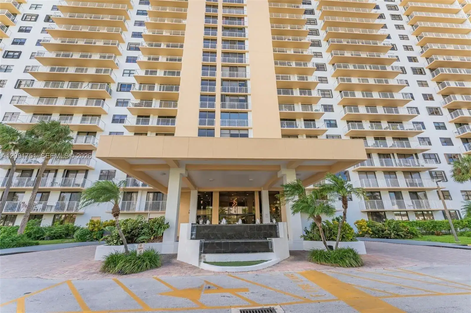 290 174th St # 611, Sunny Isles Beach FL 33160 photo 3