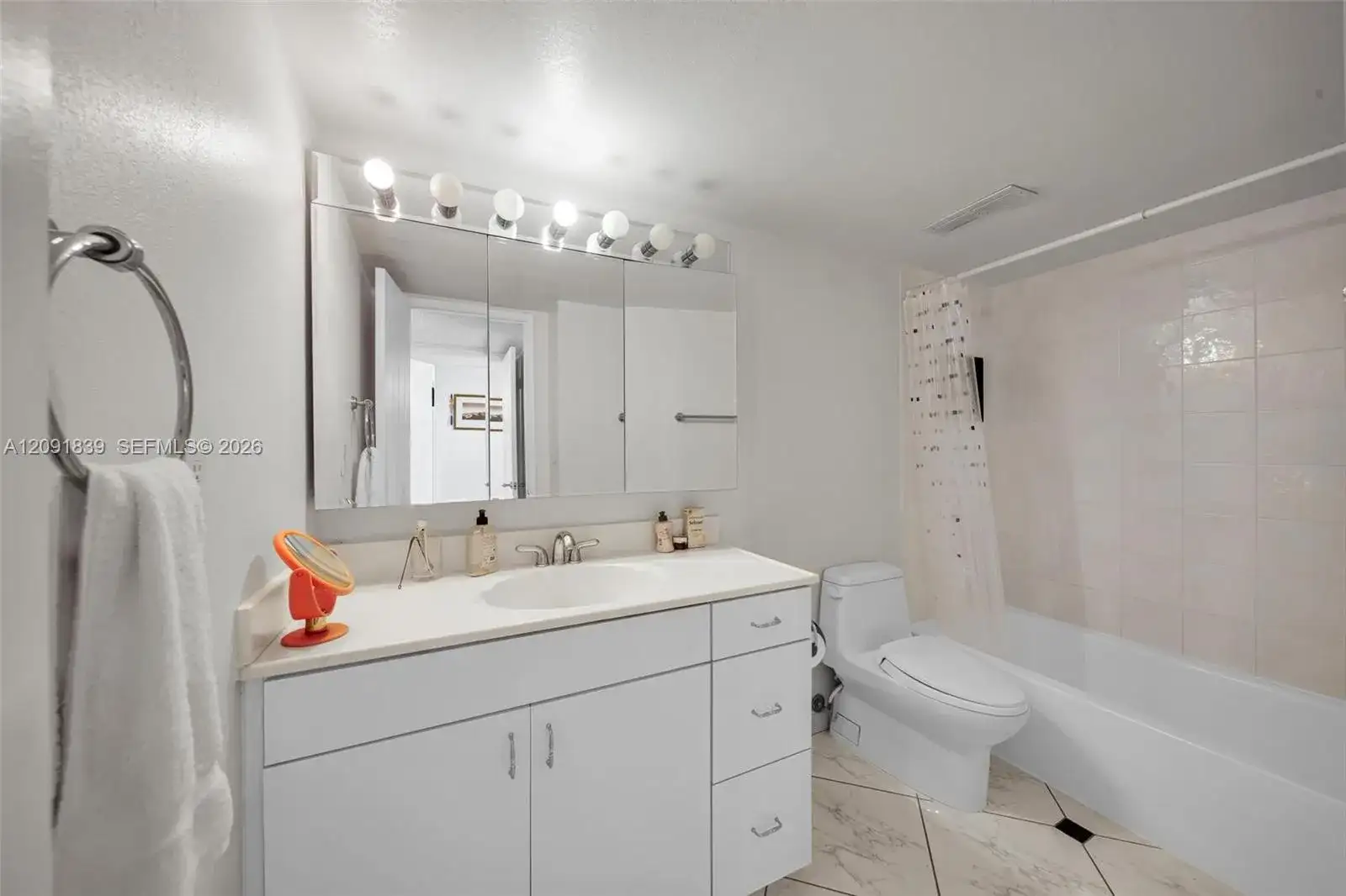 18151 NE 31st Ct # 2008, Aventura FL 33160 photo 5