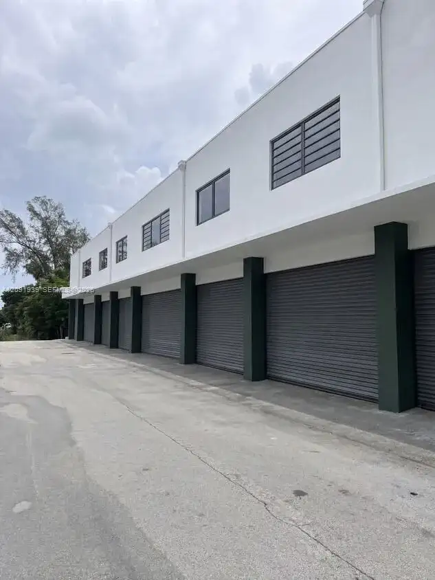 3300 SE 6th Ave, Fort Lauderdale FL 33316 photo 3