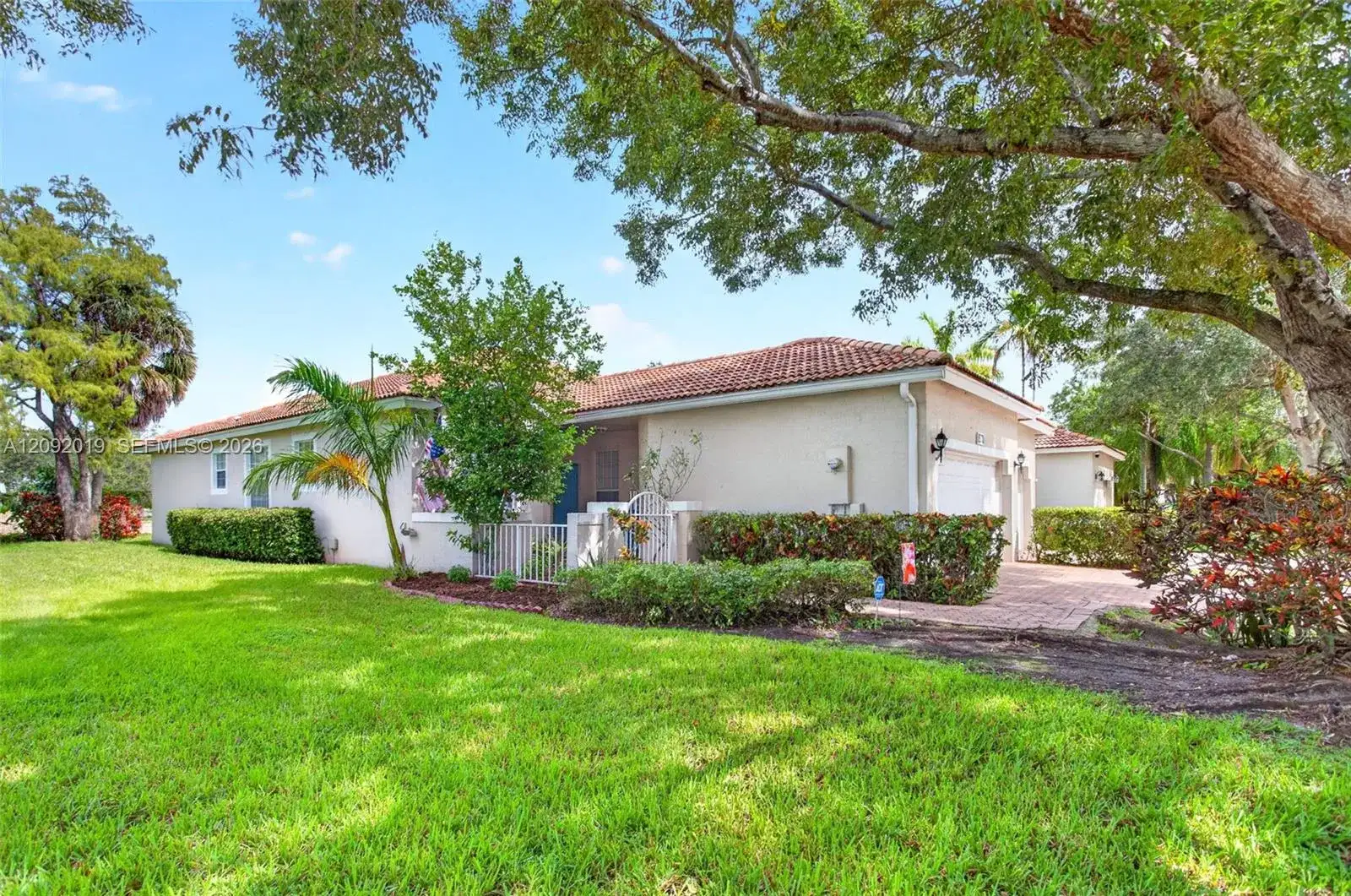 2501 E Aragon Blvd # 1, Sunrise FL 33313 photo 3