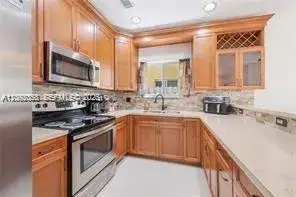 1175 NE 41st Ave, Homestead FL 33033 photo 3
