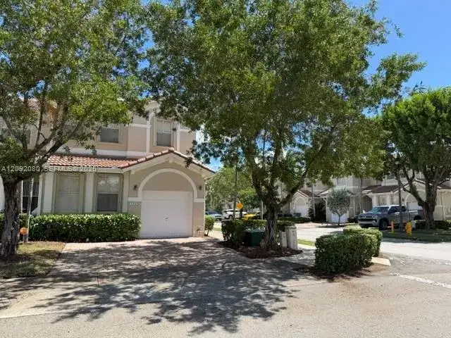 12529 SW 124th Ct, Miami FL 33186 photo 2