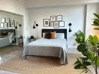 133 NE 2nd Ave # 915, Miami FL 33132 photo 2